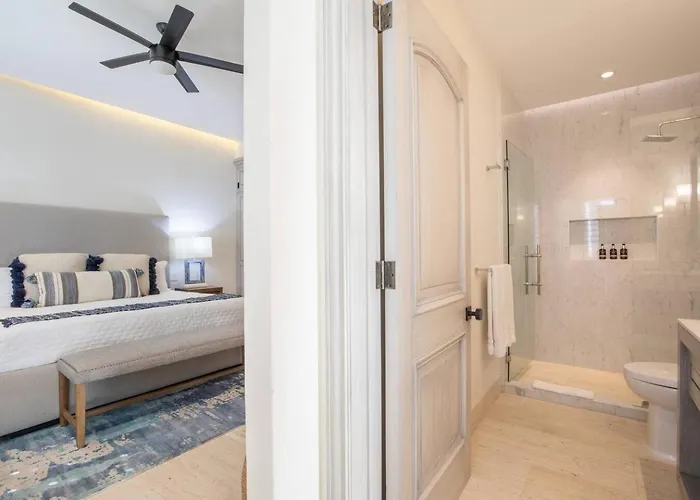 Luxury Retreat, Pool And Close To The