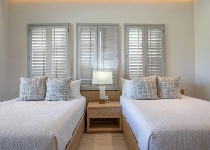 Сasa de vacaciones Luxury Retreat, Pool And Close To The