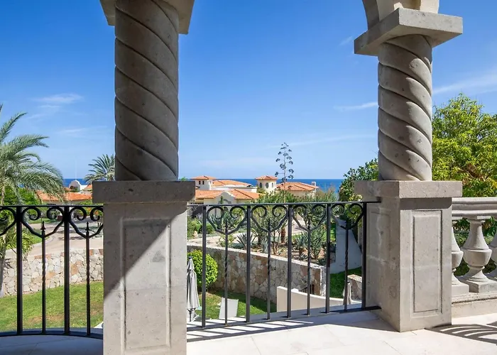 Holiday home Luxury Retreat, Pool And Close To The Cabo San Lucas